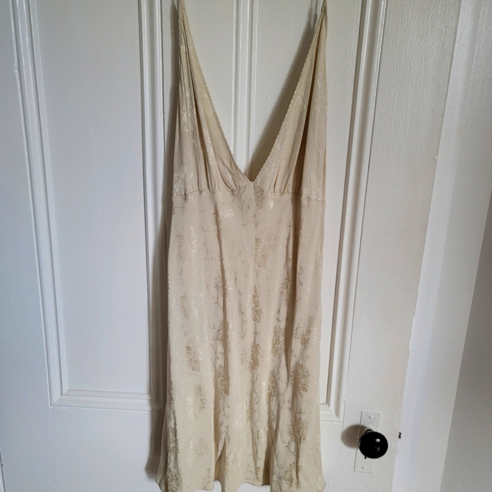 Aritzia Wilfred Cream Slip Prose Dress